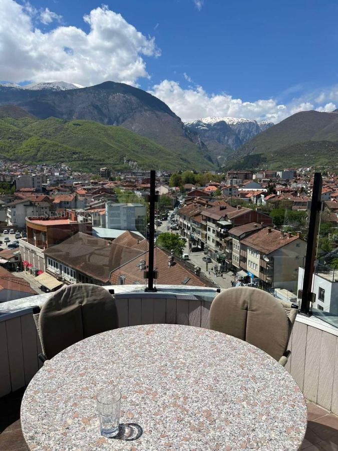 Apartment Alpi Peja Kültér fotó