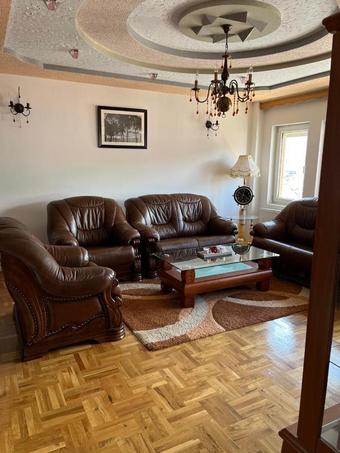 Apartment Alpi Peja Kültér fotó