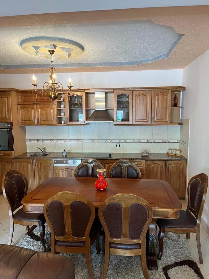 Apartment Alpi Peja Kültér fotó