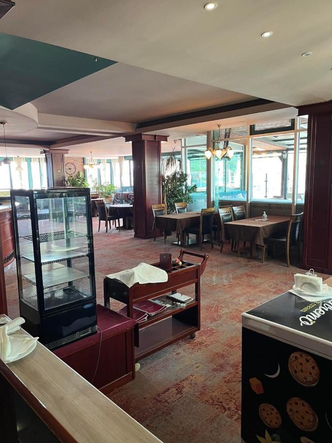 Apartment Alpi Peja Kültér fotó