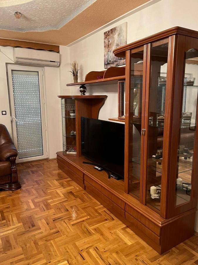 Apartment Alpi Peja Kültér fotó