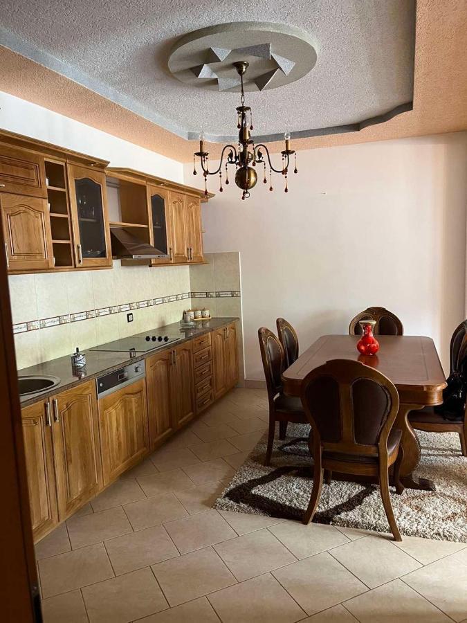 Apartment Alpi Peja Kültér fotó