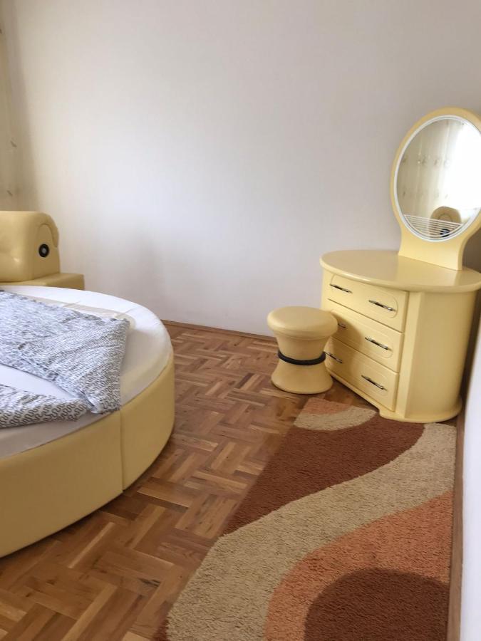 Apartment Alpi Peja Kültér fotó